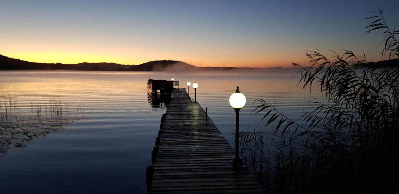 Kairos On The Lake, Swartvlei Lake, Sedgfield, Garden Route Sedgefield Exterior foto